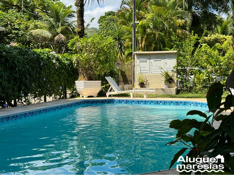 Casa com Piscina Privativa a 150m da Praia de Pauba