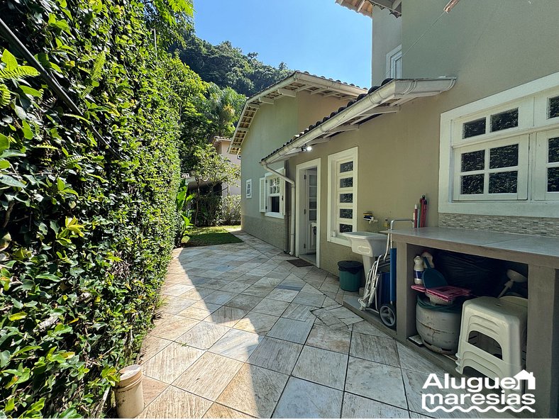 Casa con Piscina Privada a 100m de la Playa