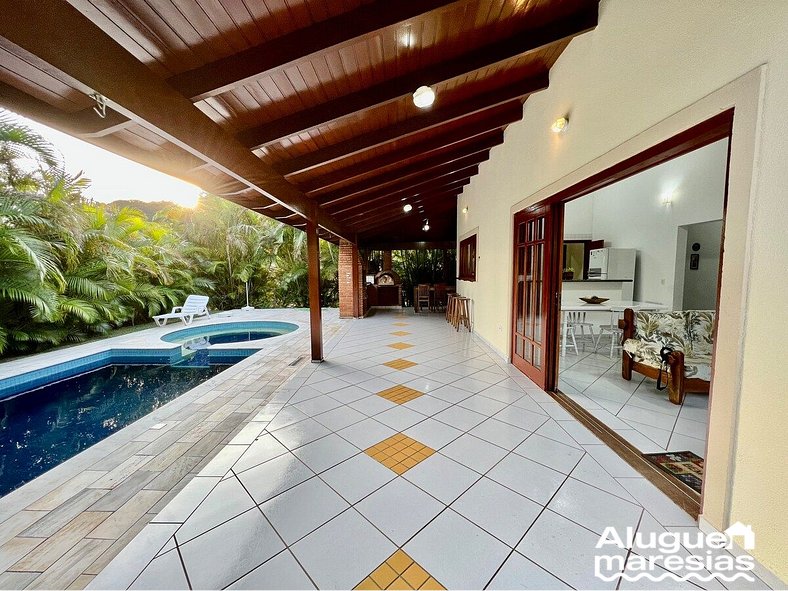 House with private pool in Paúba Um Vilarejo